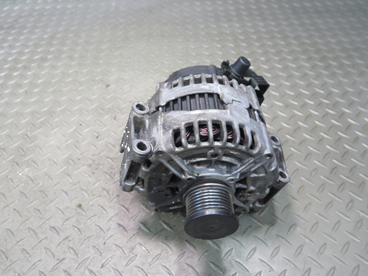 10-11 Mercedes W164 ML350 Bluetec Diesel OM642 Alternator Generator OEM