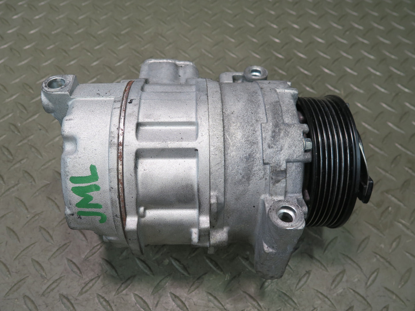 10-11 Mercedes W164 ML350 Bluetec Diesel A/C Air Conditioning Compressor