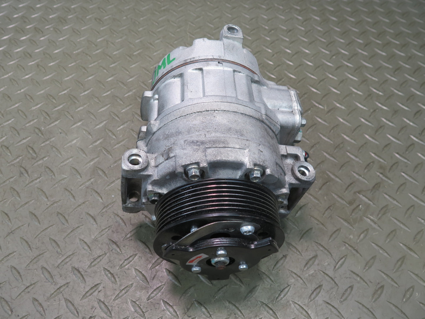10-11 Mercedes W164 ML350 Bluetec Diesel A/C Air Conditioning Compressor
