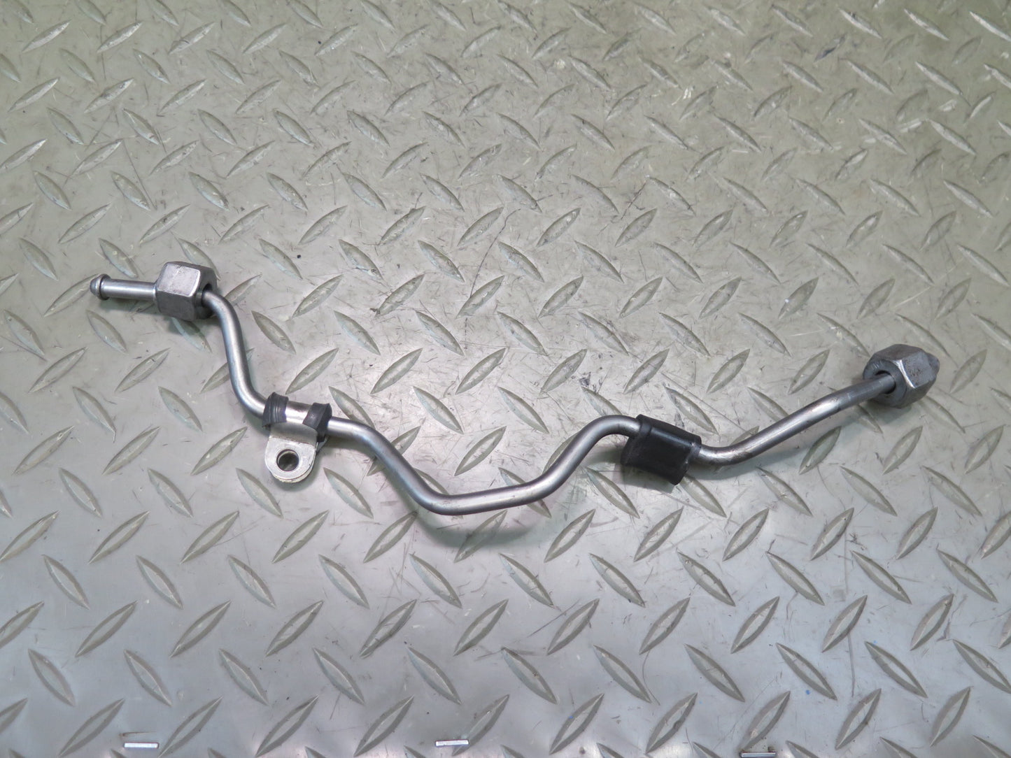 10-11 Mercedes W164 ML350 M642 Bluetec Diesel Fuel Injection Rail Set of 3 OEM