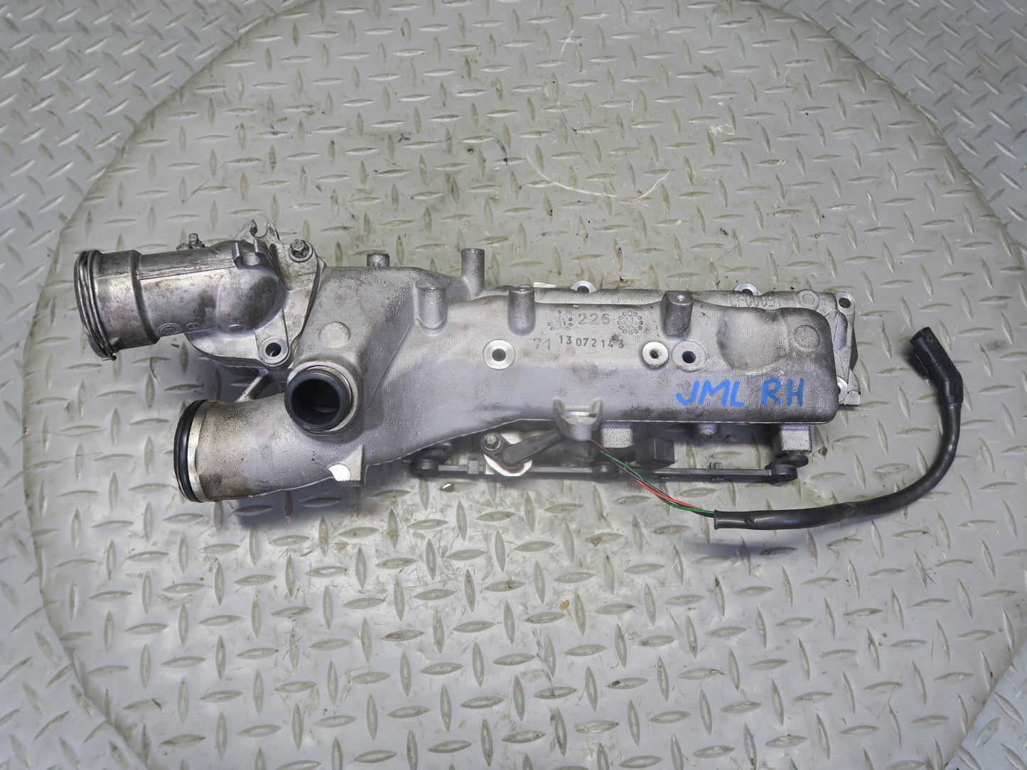 10-11 Mercedes W164 ML350 OM642 Diesel Right Engine Air Intake Manifold OEM
