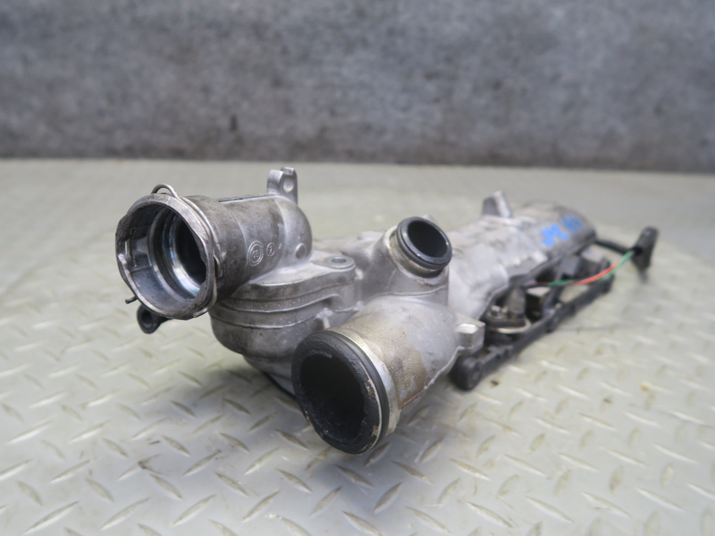 10-11 Mercedes W164 ML350 OM642 Diesel Right Engine Air Intake Manifold OEM