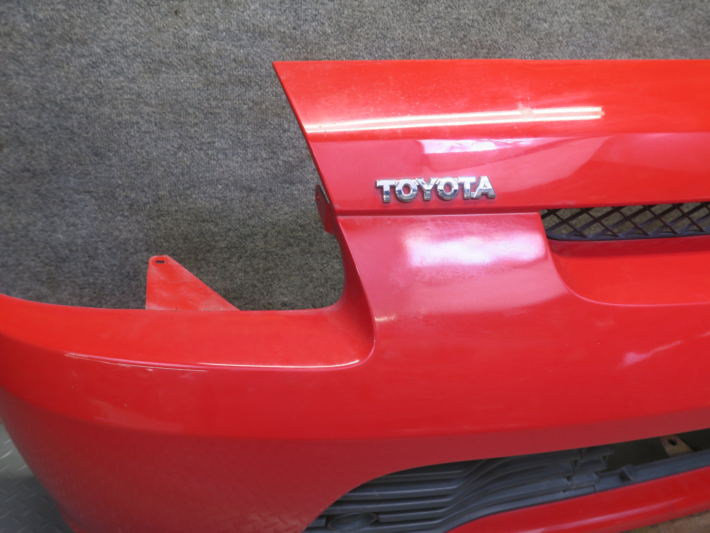 00-02 Toyota MR2 Spyder ZZW30L Rear Bumper Cover Absolutely RED OEM