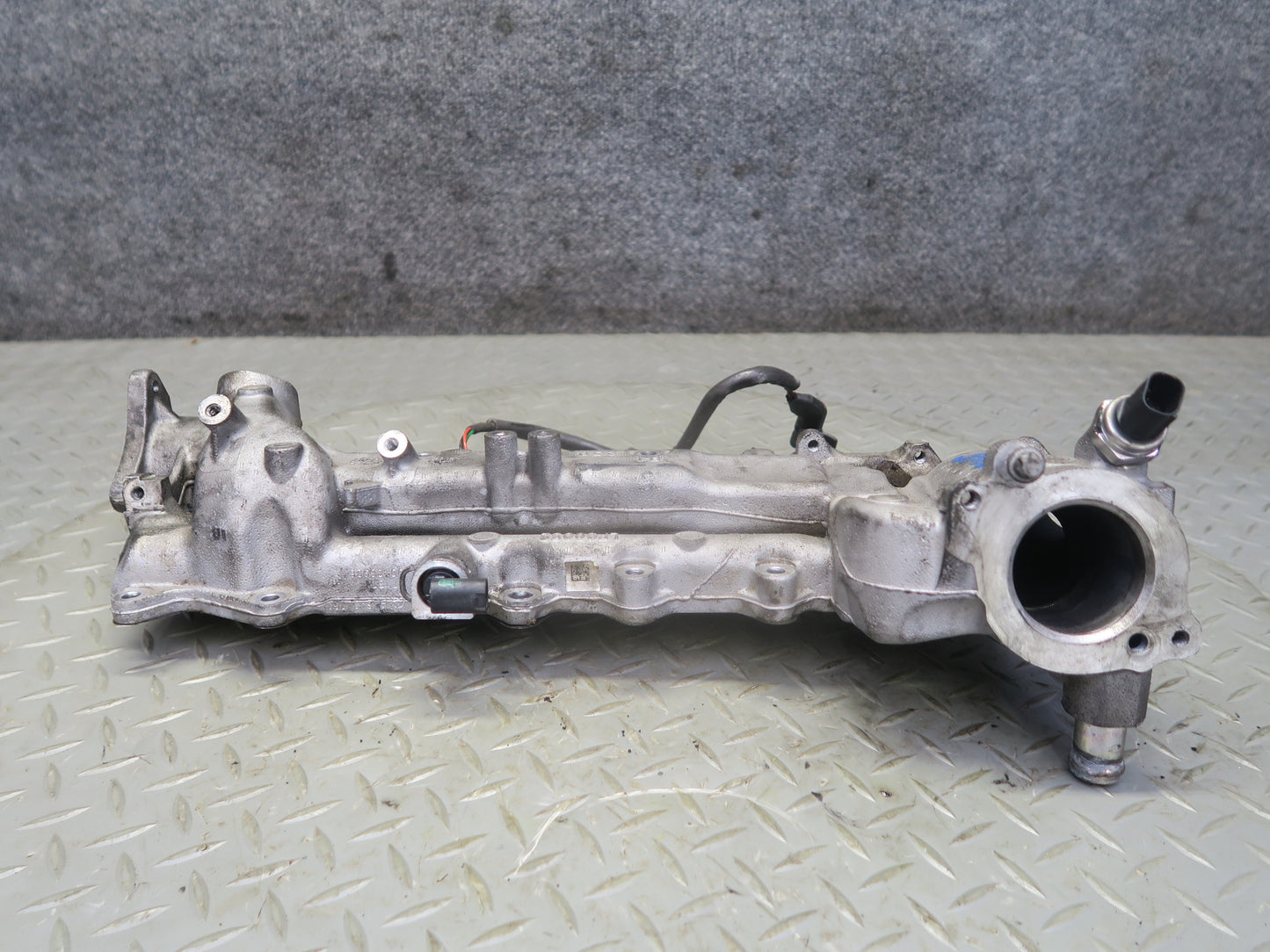 10-11 Mercedes W164 ML350 M642 Diesel Left Engine Air Intake Manifold OEM
