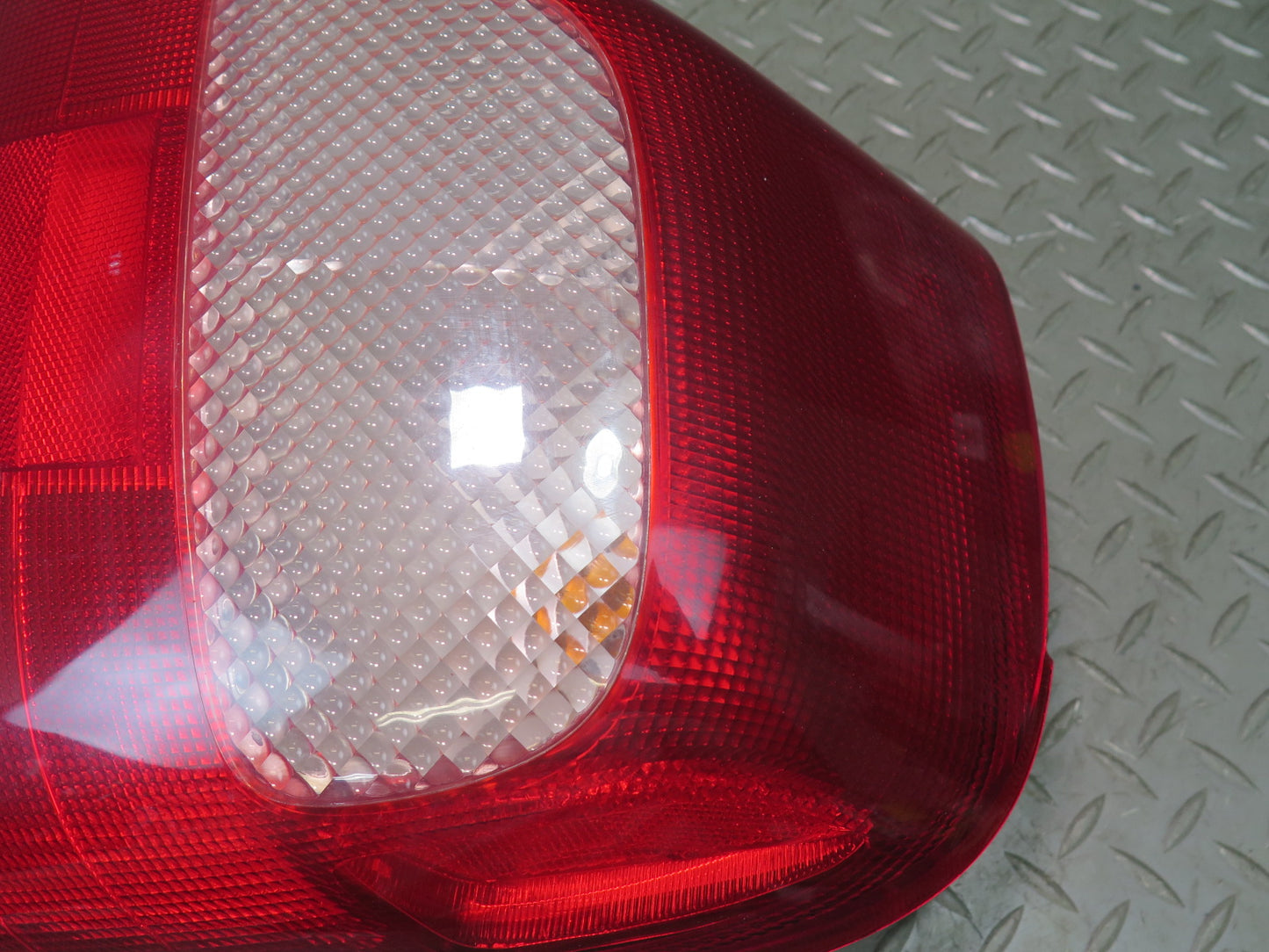 00-02 Toyota MR2 Spyder ZZW30L Rear Right Tail Light Lamp OEM