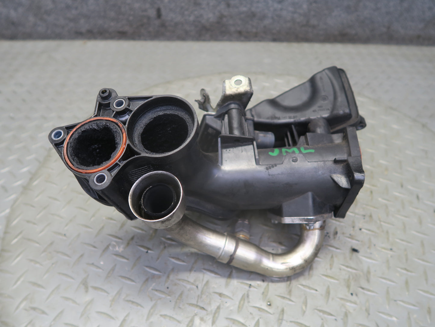 10-11 Mercedes W164 ML350 OM642 Bluetec Diesel Air Intake Duct Tube w EGR OEM