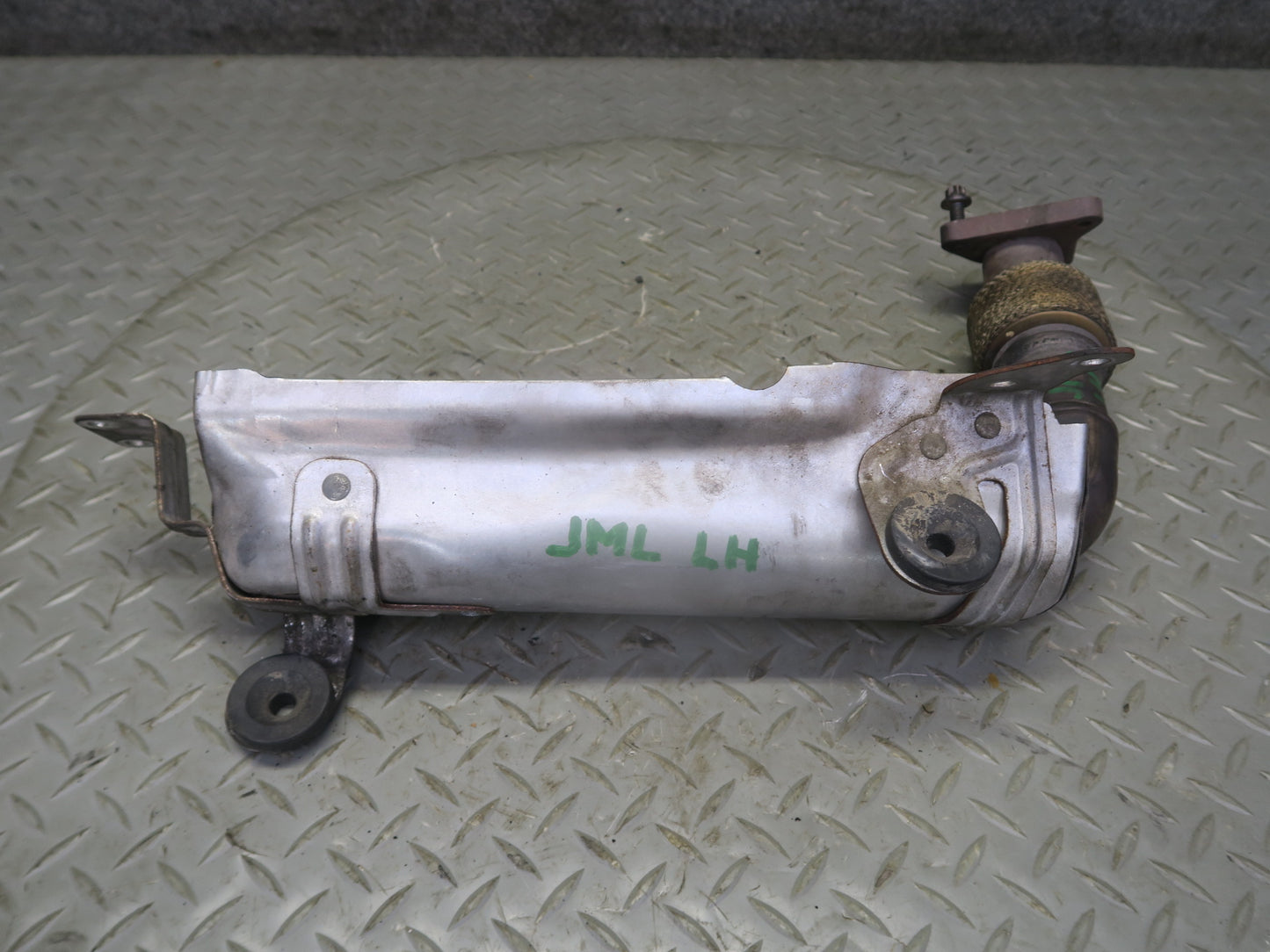 10-11 Mercedes W164 ML350 Diesel Bluetec Left & Right Exhaust Manifold Set OEM