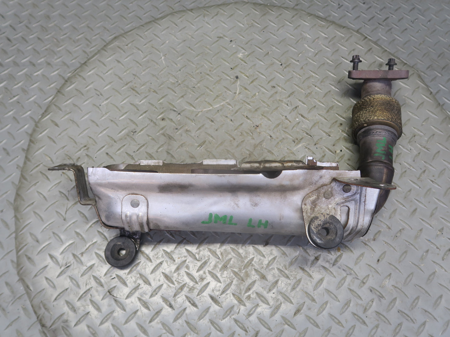 10-11 Mercedes W164 ML350 Diesel Bluetec Left & Right Exhaust Manifold Set OEM