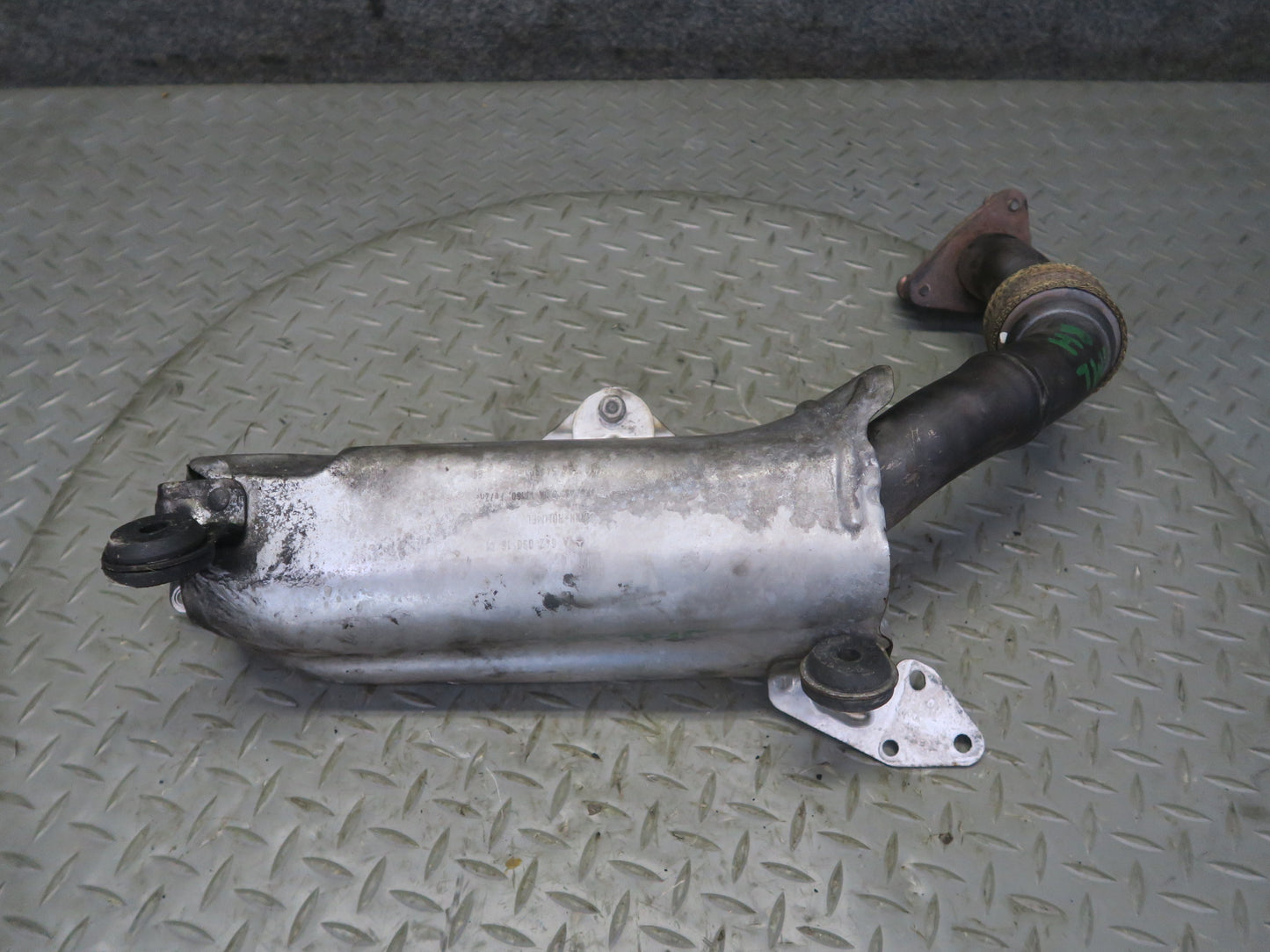 10-11 Mercedes W164 ML350 Diesel Bluetec Left & Right Exhaust Manifold Set OEM