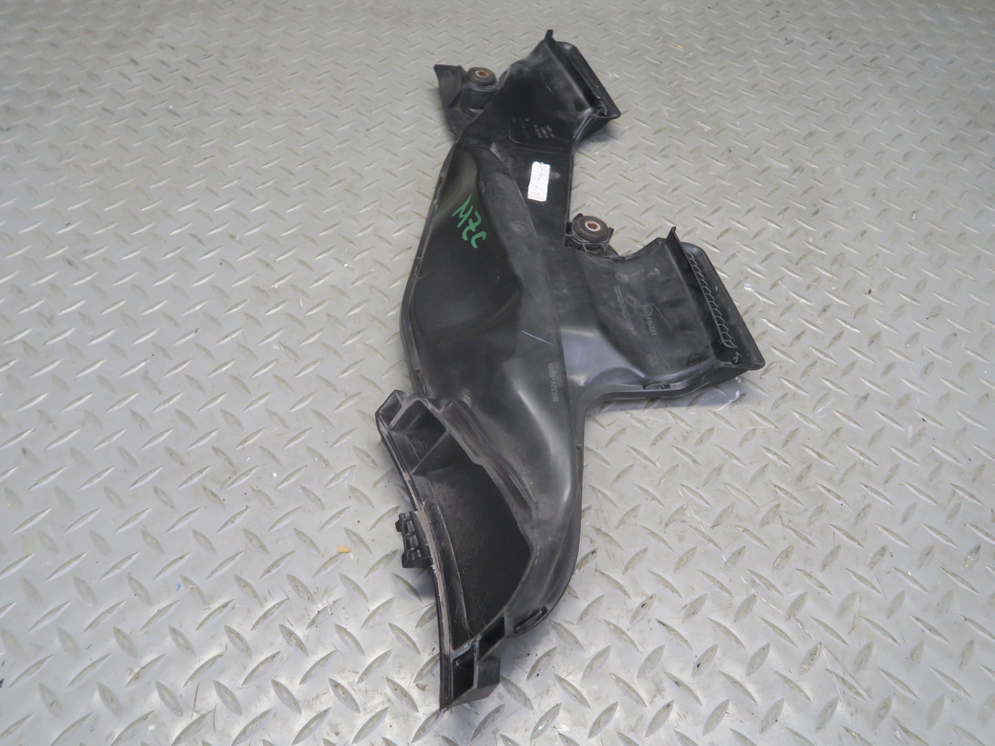 14-19 Mini Cooper S F54 F55 F56 F57 Engine Bay Air Intake Duct 7626564 OEM