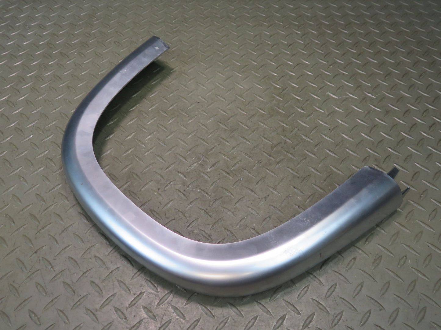 03-06 Chevrolet SSR Front Right Seat Upper Trim Cover OEM