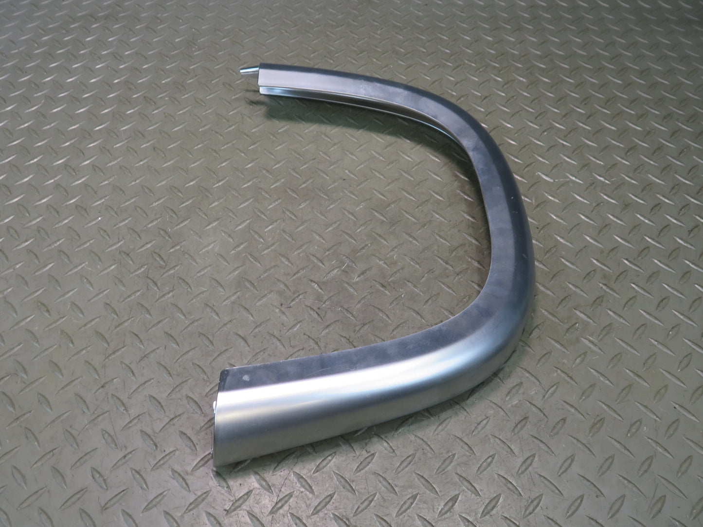 03-06 Chevrolet SSR Front Right Seat Upper Trim Cover OEM