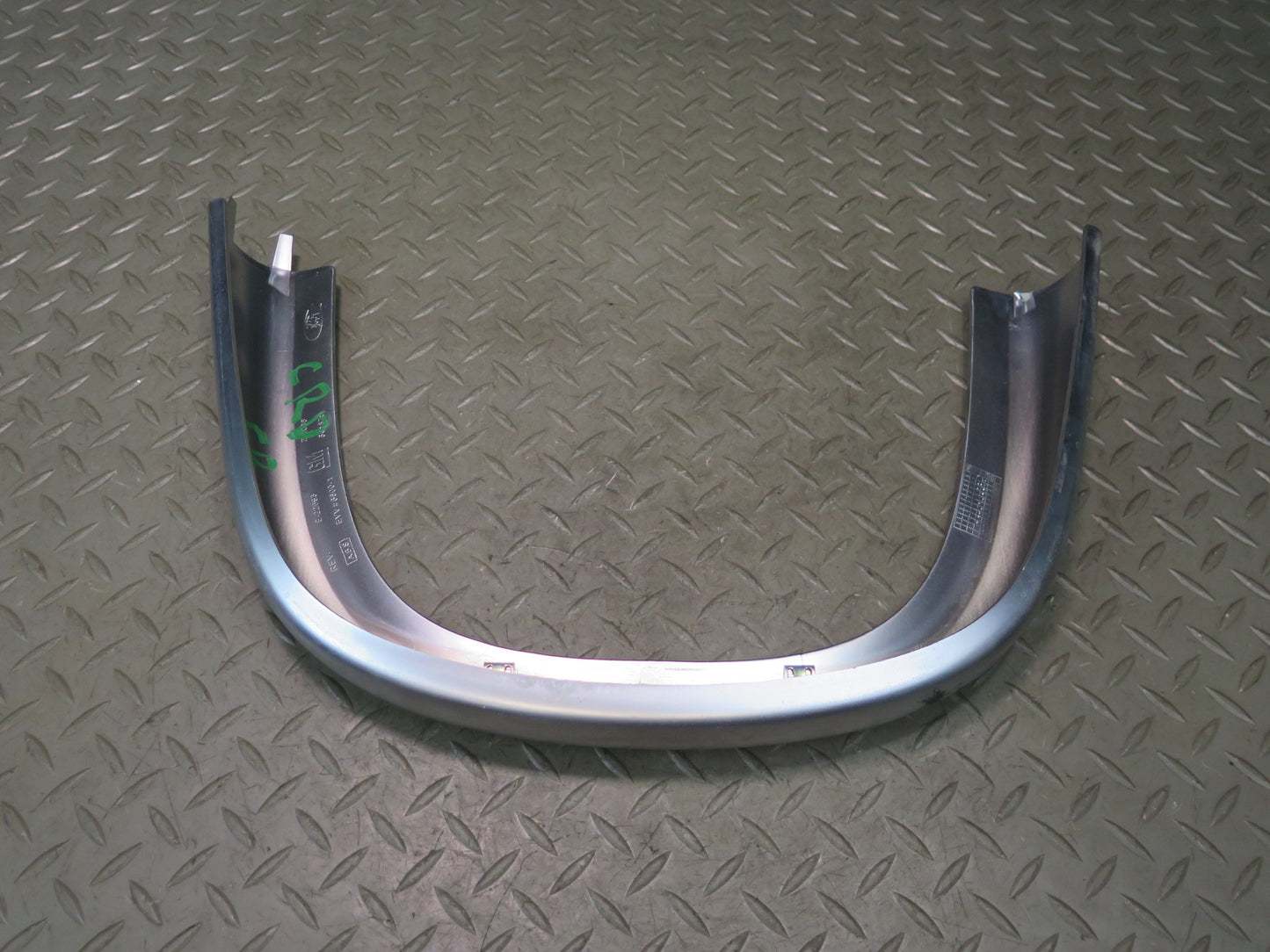 03-06 Chevrolet SSR Front Right Seat Upper Trim Cover OEM