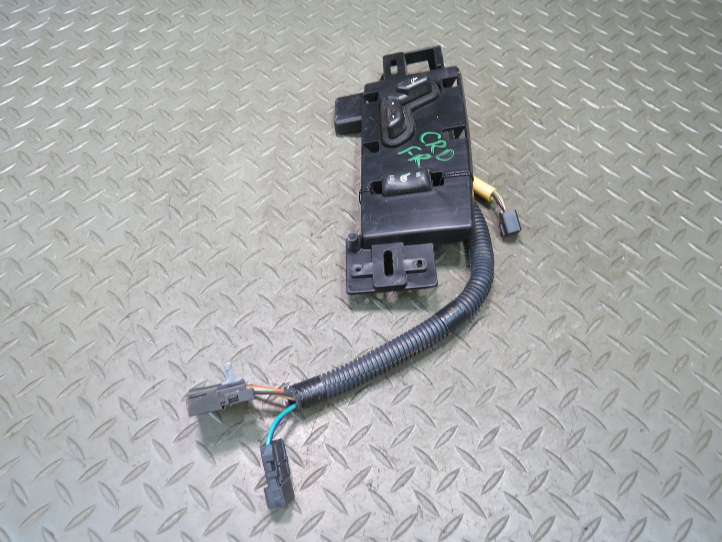 03-06 Chevrolet SSR Front Right Passenger Seat Adjustment Heated Switch OEM