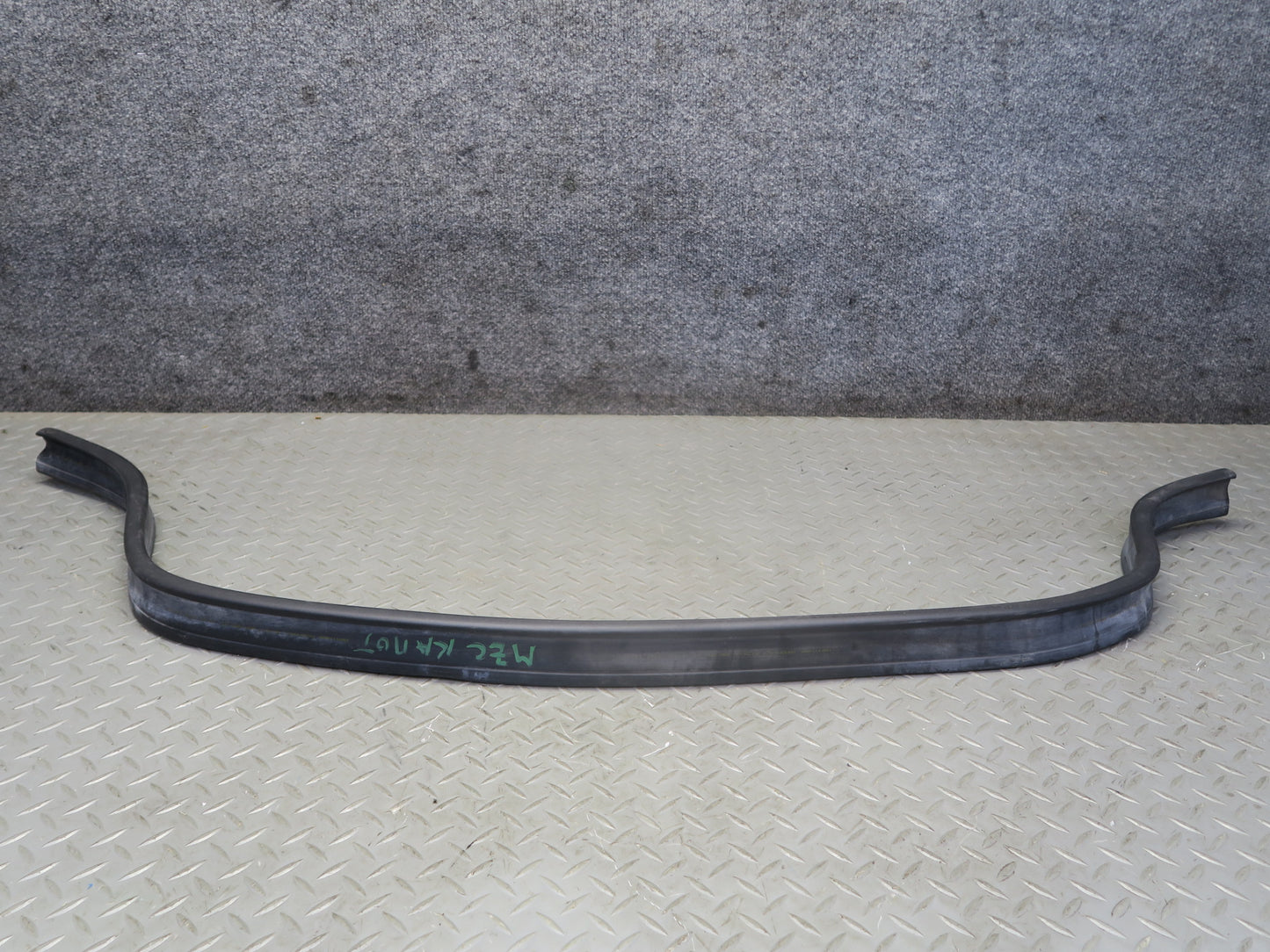 14-19 Mini Cooper S F55 F56 F57 Hood Bonnet Weatherstrip Rubber Seal OEM