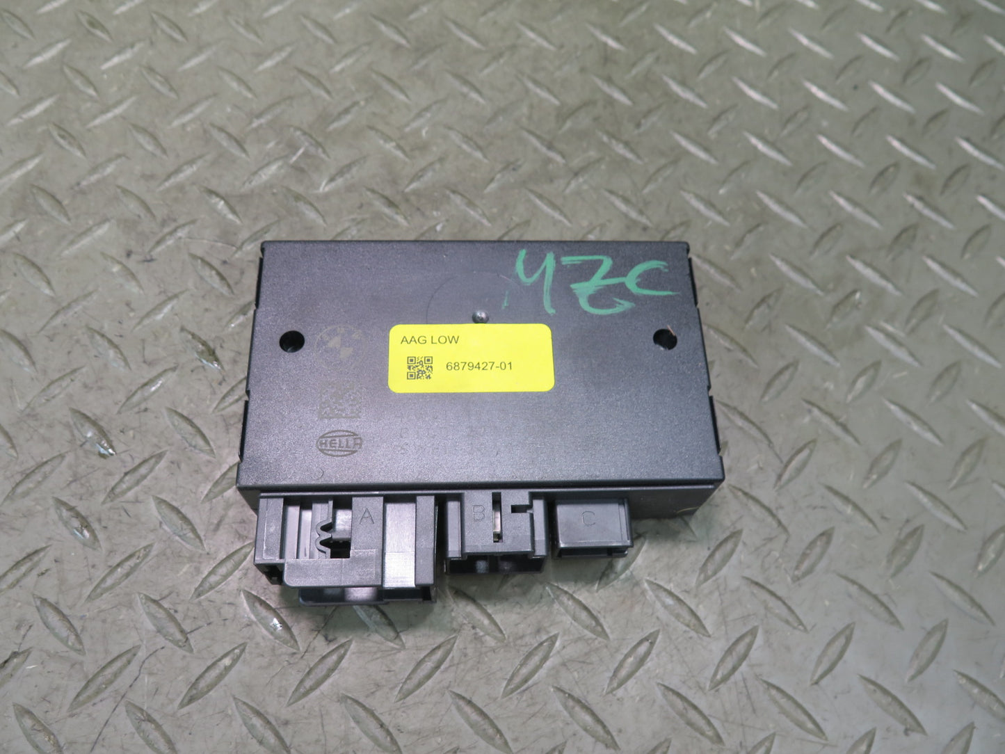 16-24 Mini Cooper F55 F56 F57 Trailer Hitch TOW Bar Control  Module 6879427 OEM