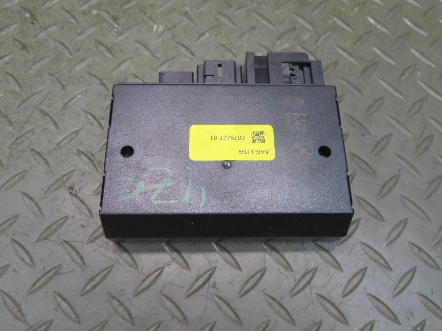 16-24 Mini Cooper F55 F56 F57 Trailer Hitch TOW Bar Control  Module 6879427 OEM