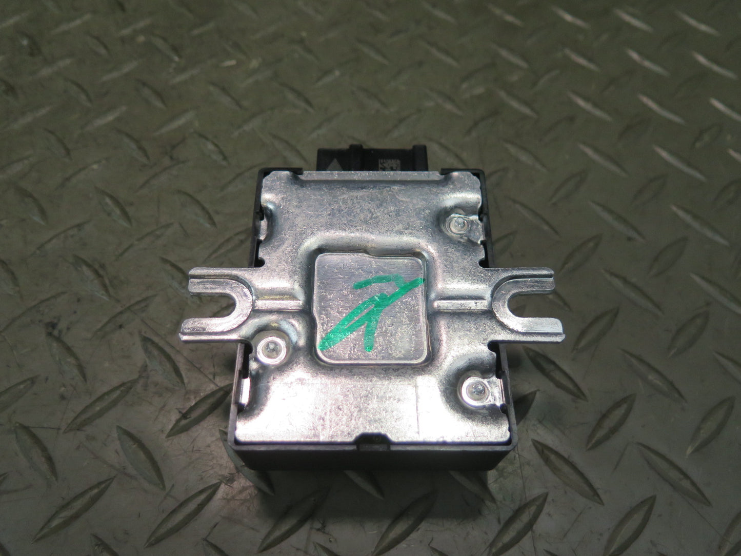 14-24 Mini Cooper S F55 F56 F57 Fuel Pump Control Module 7404880 OEM