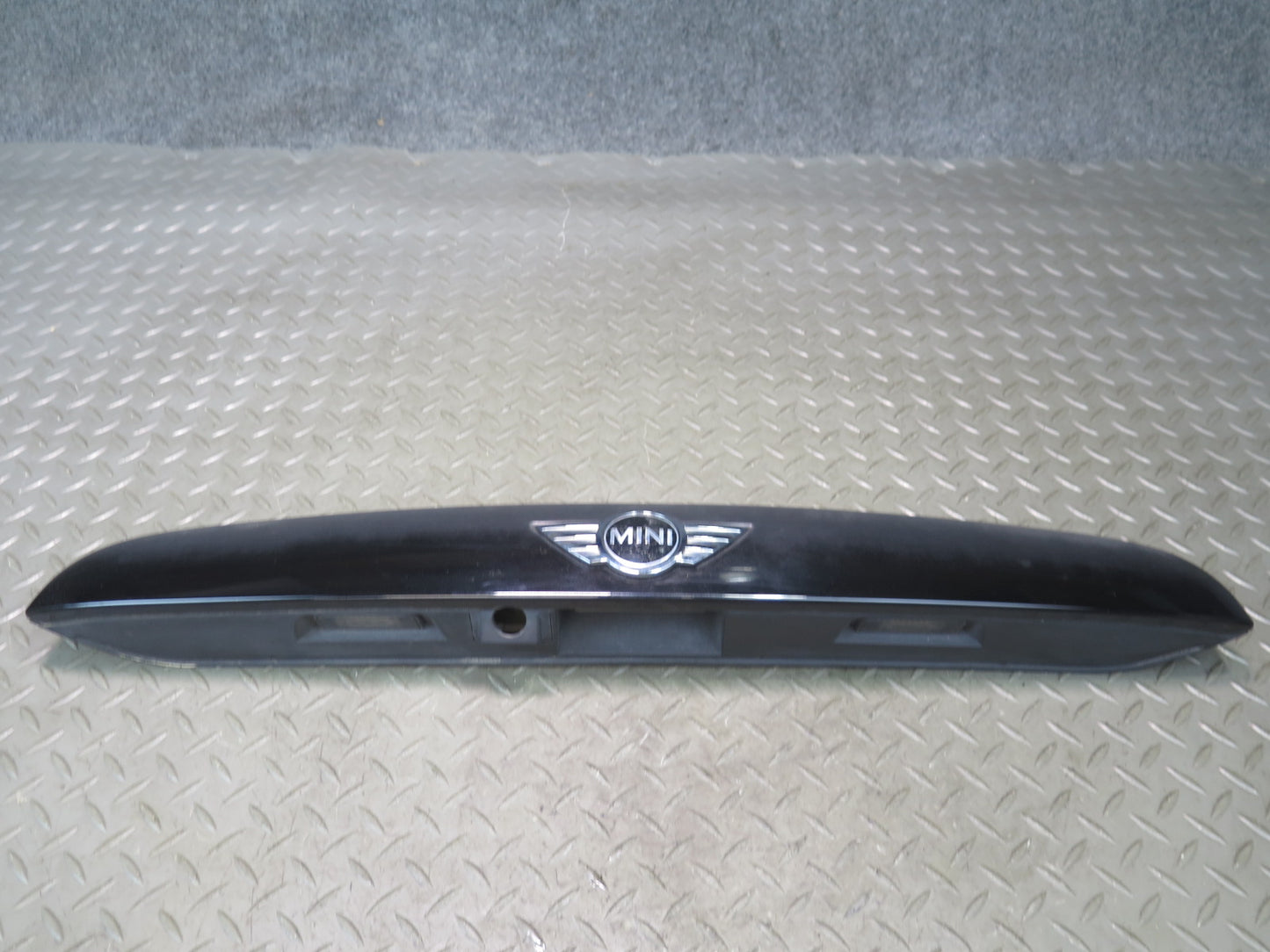 14-19 Mini Cooper S F55 F56 F57 Rear Trunk Deck Lid Grip 7362124 OEM