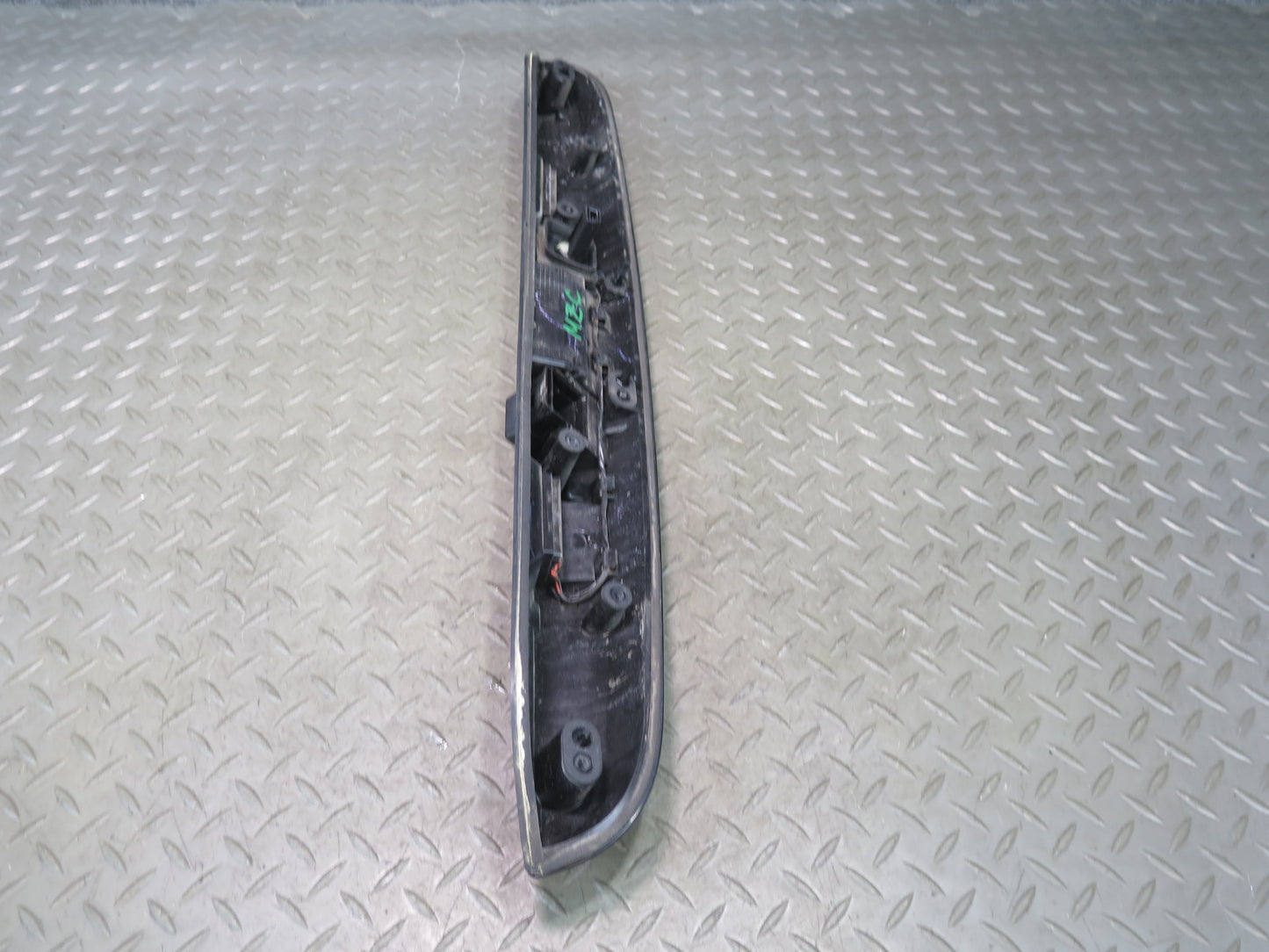 14-19 Mini Cooper S F55 F56 F57 Rear Trunk Deck Lid Grip 7362124 OEM