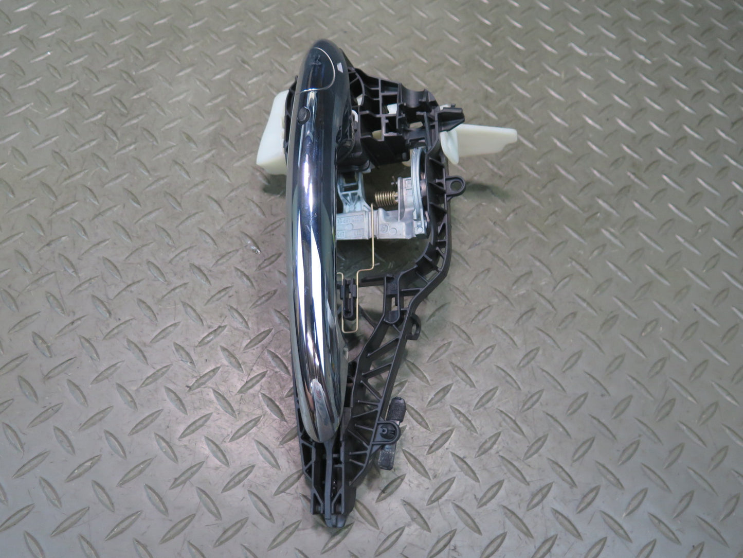 14-19 Mini Cooper F54 F55 F56 F57 Front Left Door Exterior Handle Keyless OEM