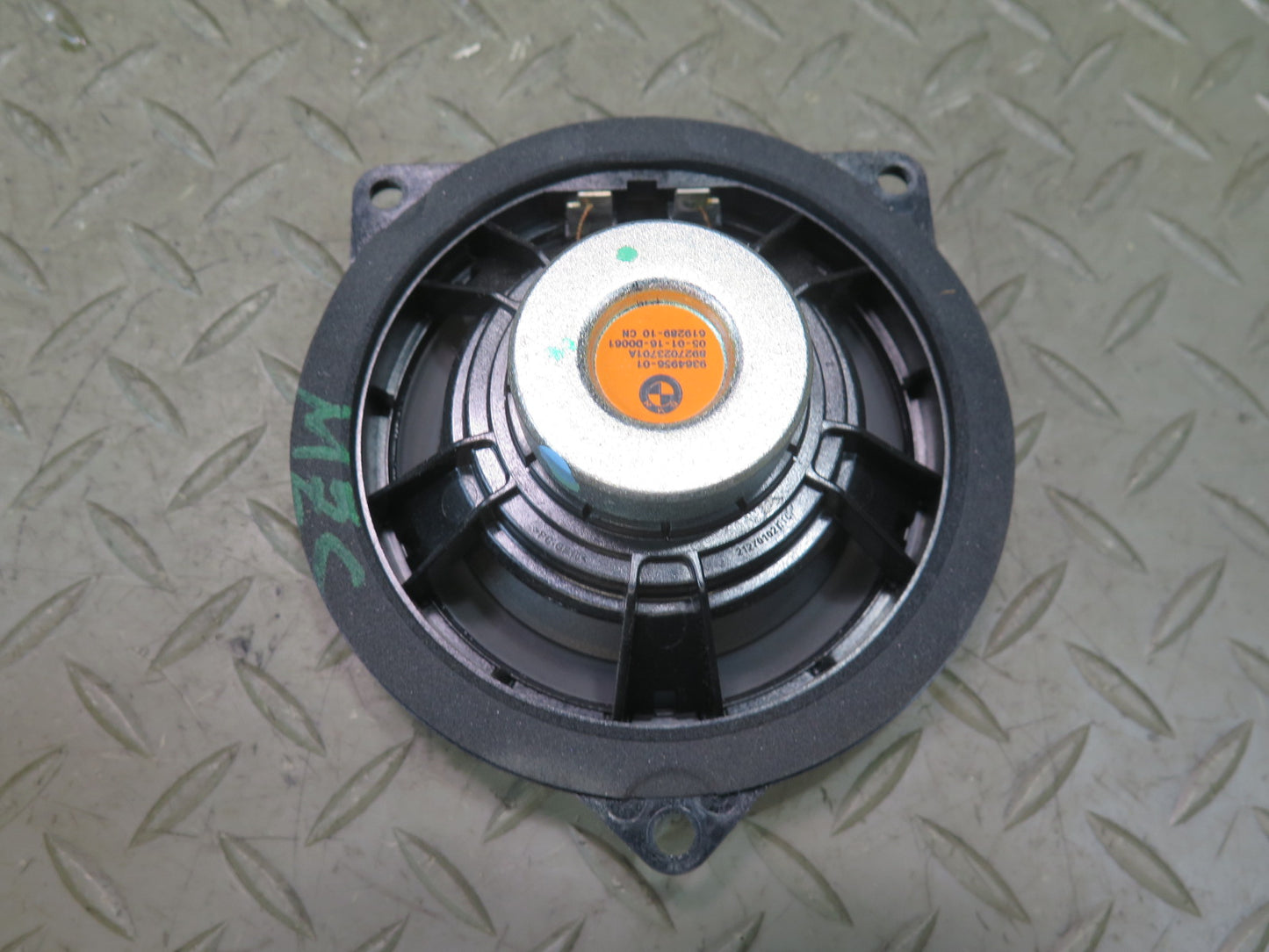 16-24 Mini Cooper F54 F55 F56 F57 Set of 2 Harman Kardon Audio Speaker OEM