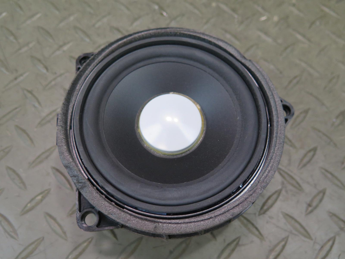 16-24 Mini Cooper F54 F55 F56 F57 Set of 2 Harman Kardon Audio Speaker OEM