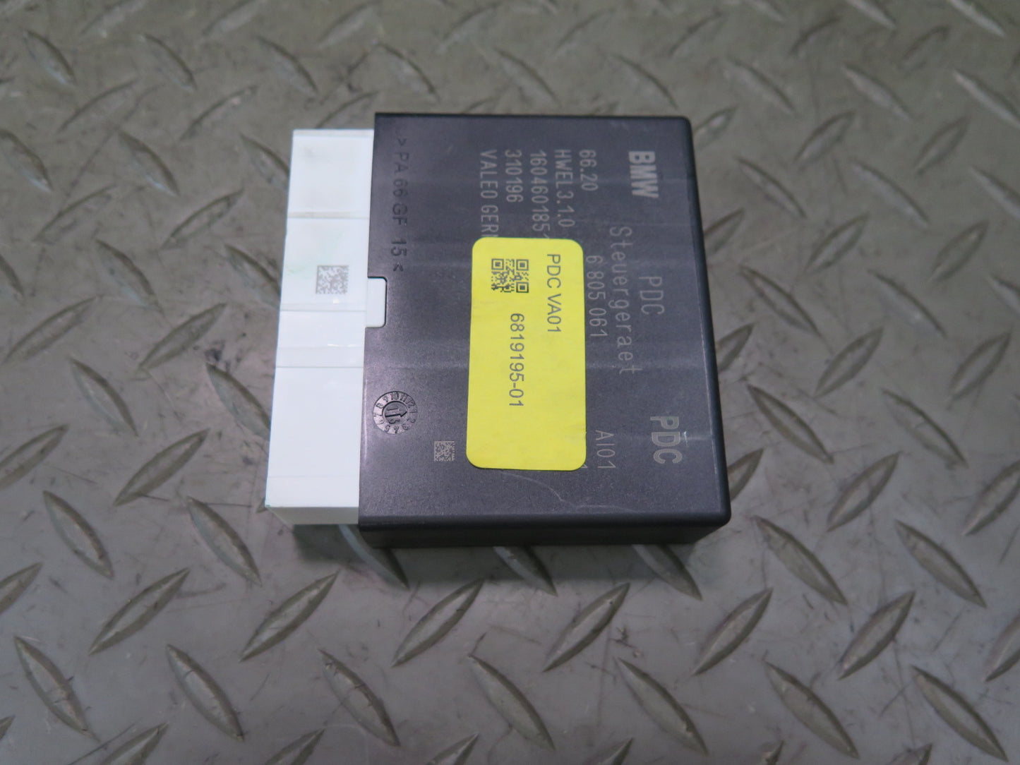 14-24 Mini Cooper F55 F56 F57 PDC Parking Distance Control Module 6805061 OEM