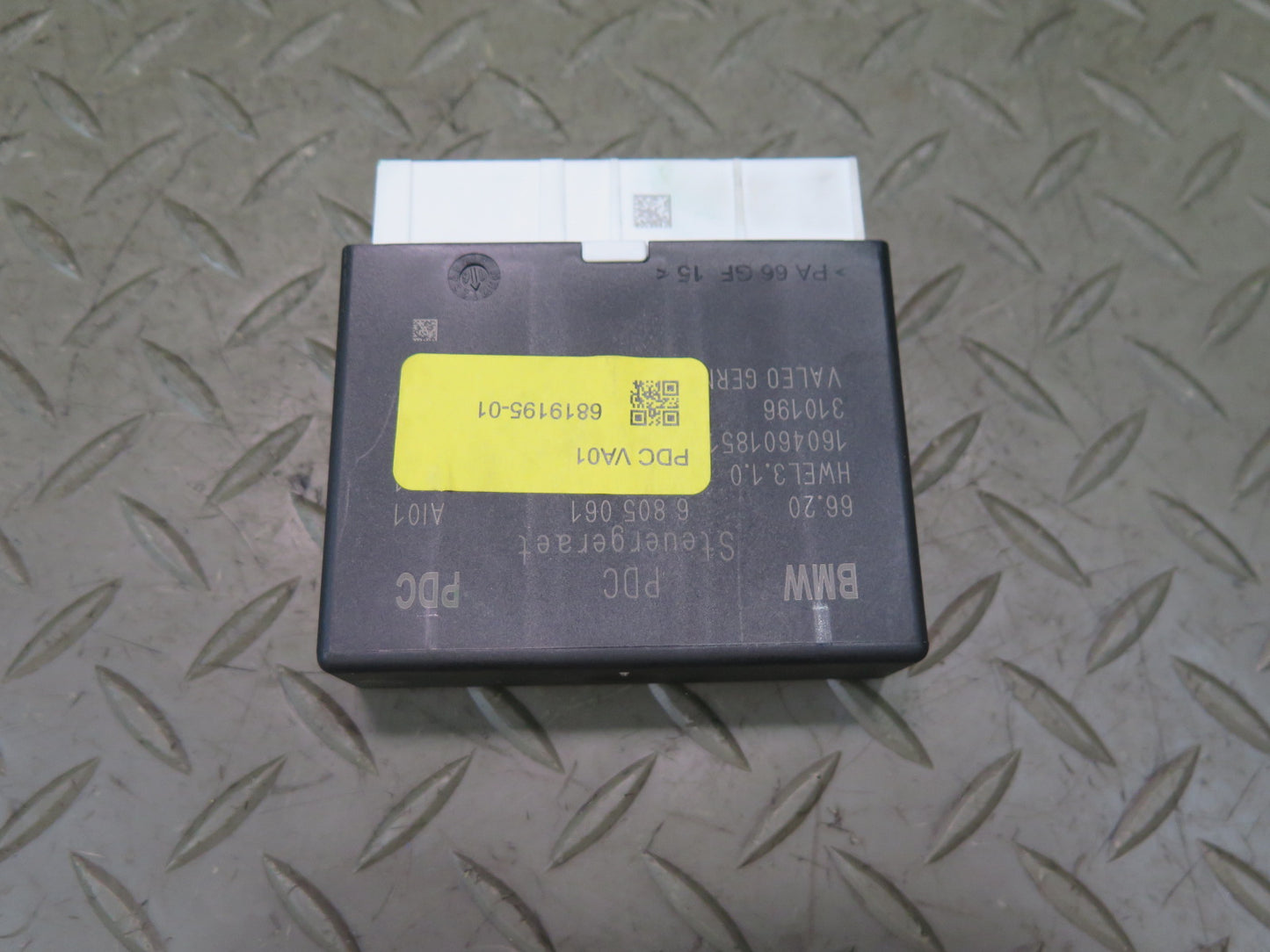14-24 Mini Cooper F55 F56 F57 PDC Parking Distance Control Module 6805061 OEM