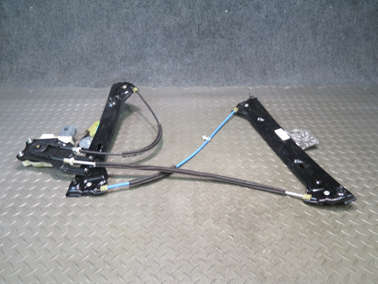 14-19 Mini Cooper F56 F57 Left Door Window Regulator w Motor 7296441 OEM