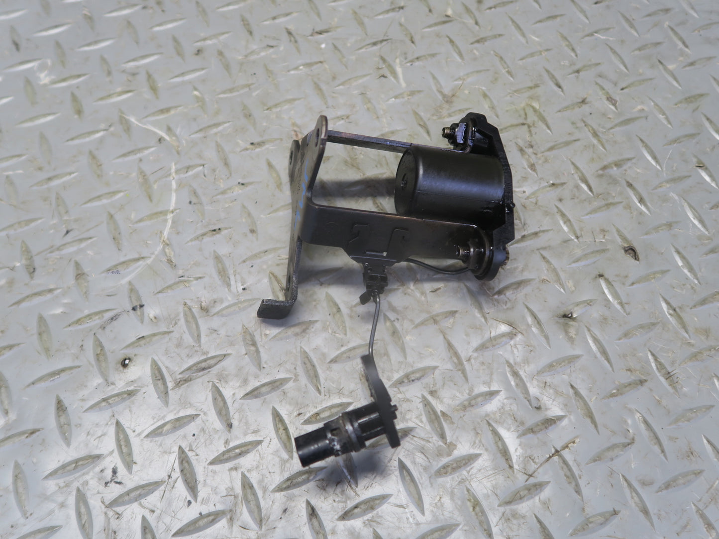 10-11 Mercedes W164 ML350 OM642 Bluetec Oil Level Pressure Switch Sensor OEM