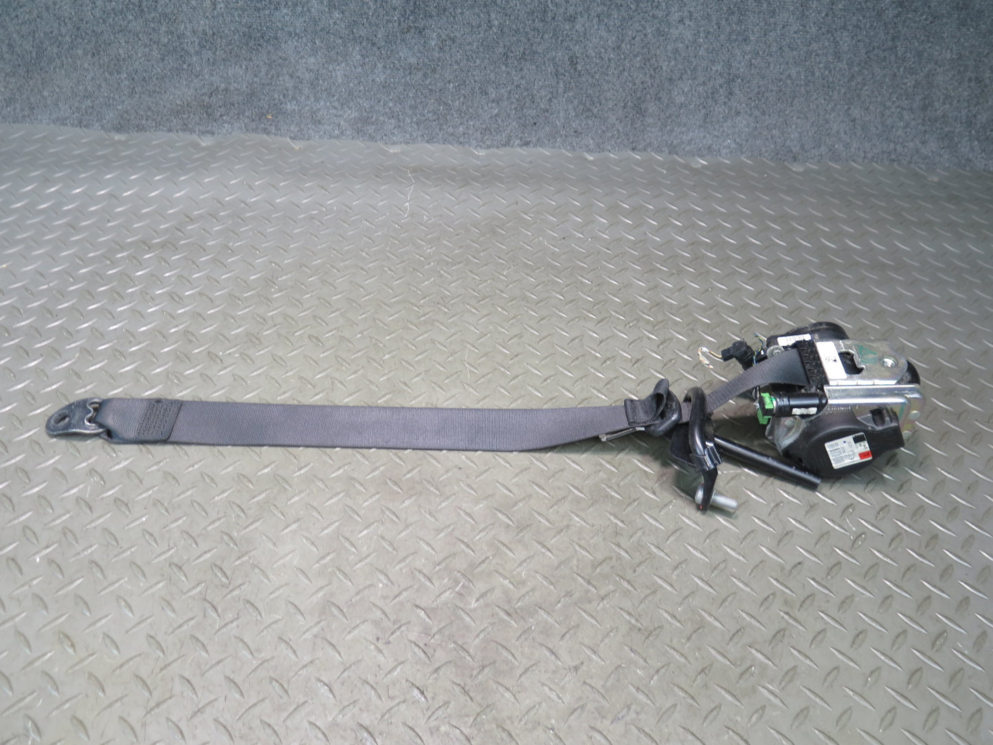 16-23 MINI COOPER F57 CONVERTIBLE FRONT LEFT & RIGHT SIDE SEATBELT RETRACTOR SET OEM