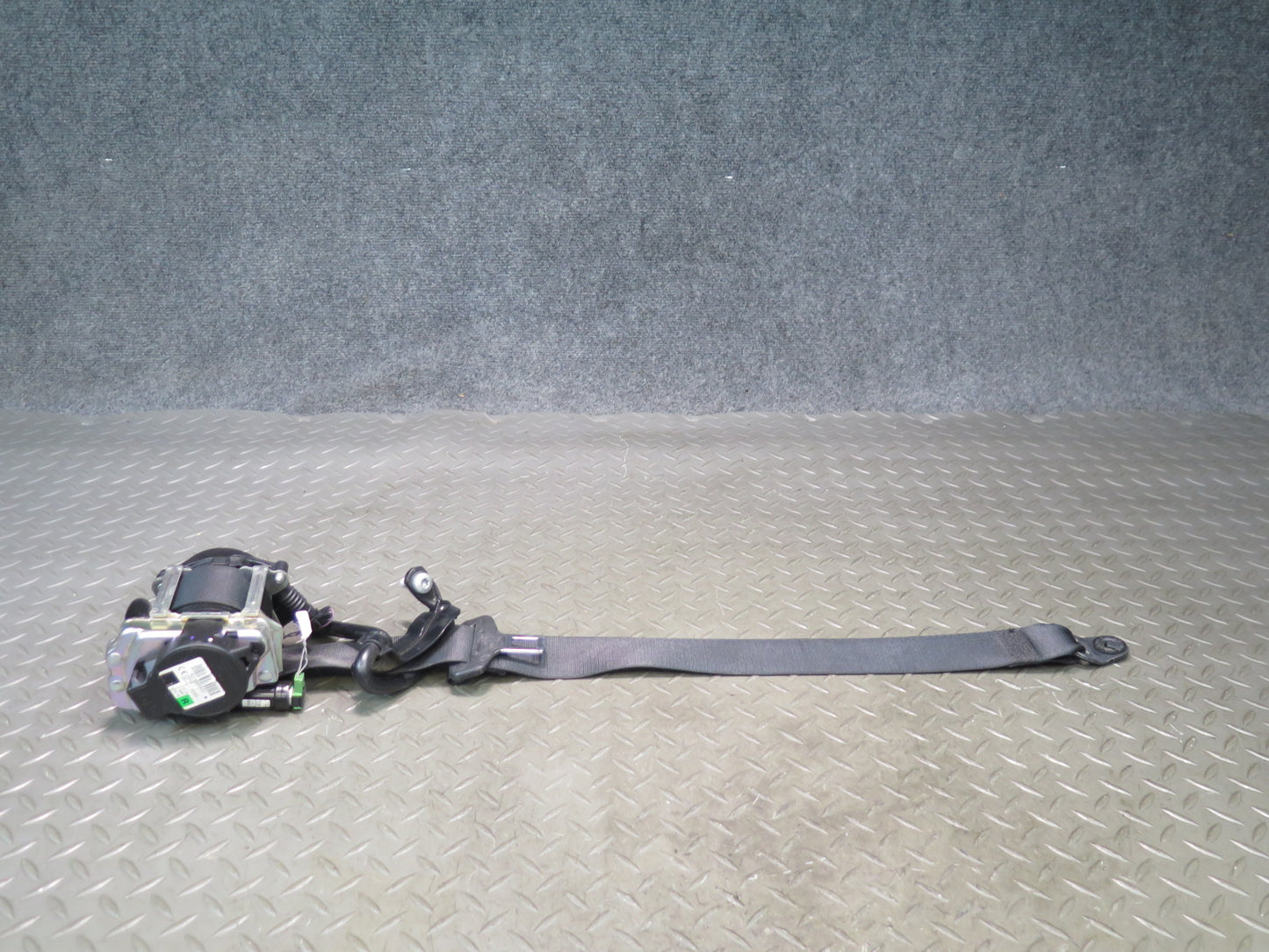 16-23 MINI COOPER F57 CONVERTIBLE FRONT LEFT & RIGHT SIDE SEATBELT RETRACTOR SET OEM