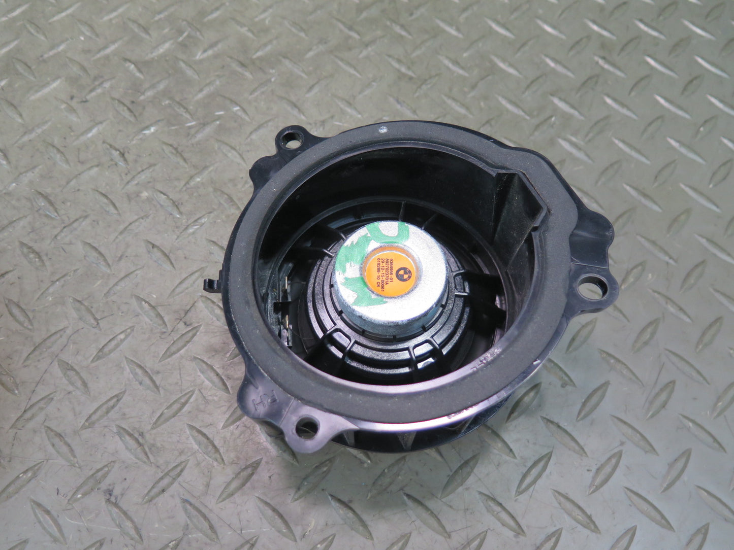 16-24 Mini F54 F55 F56 F57 Set of 2 Harman Kardon MID Range Audio Speaker OEM