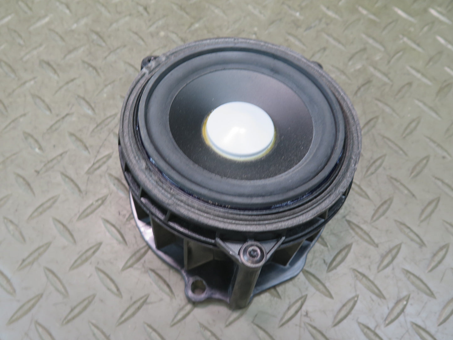 16-24 Mini F54 F55 F56 F57 Set of 2 Harman Kardon MID Range Audio Speaker OEM
