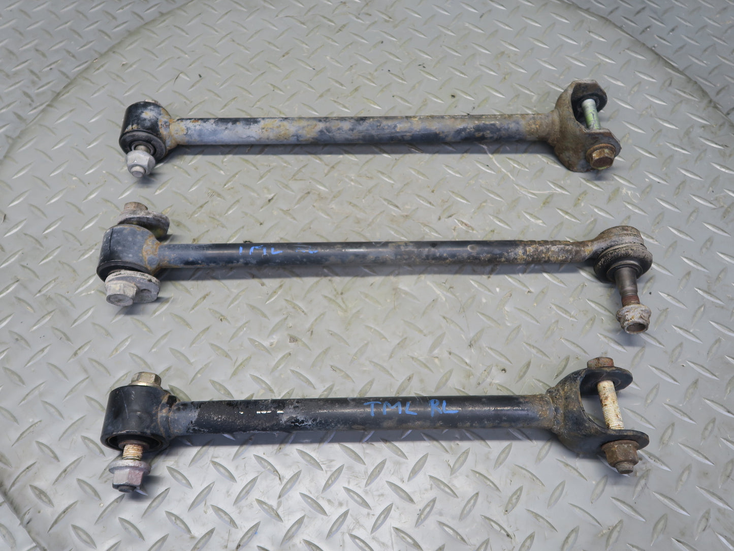 00-05 Toyota MR2 Spyder ZZW30L Set of 3 Rear Left Suspension Control Arm OEM
