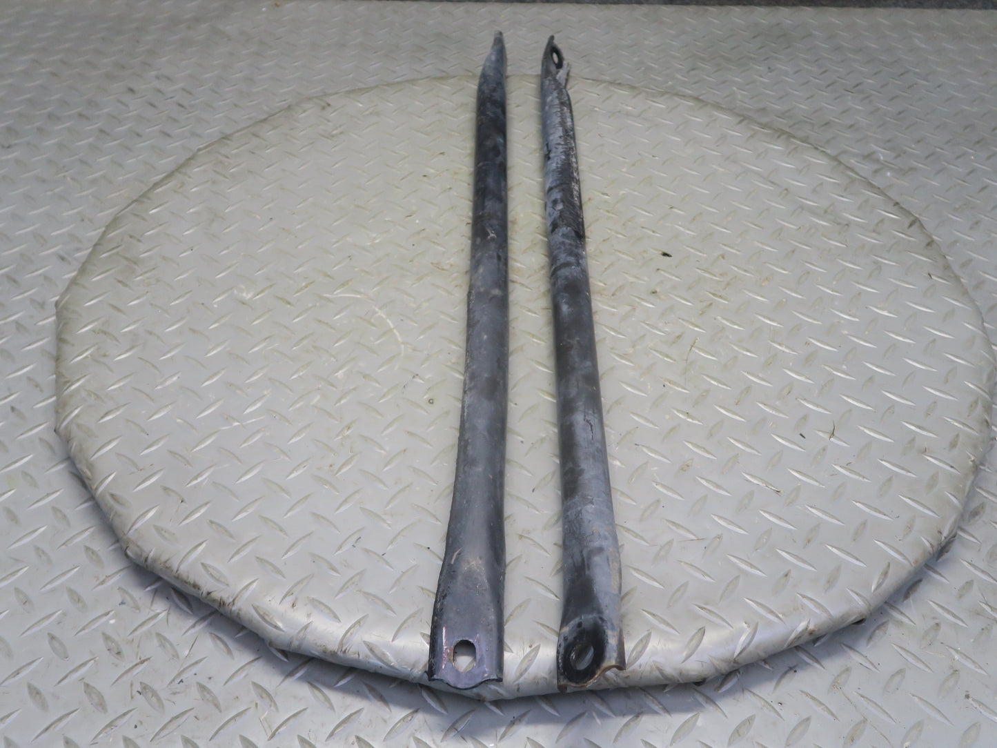 00-05 Toyota MR2 Spyder ZZW30L Set of 2 Front Crossmember Rod Brace Arm OEM