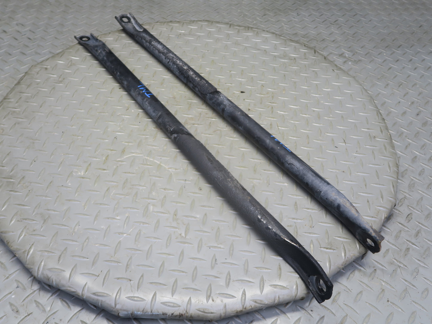 00-05 Toyota MR2 Spyder ZZW30L Set of 2 Front Crossmember Rod Brace Arm OEM
