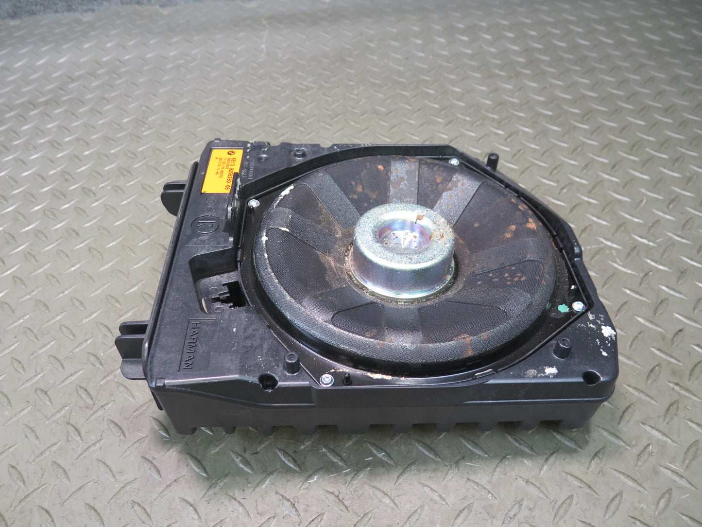 14-19 Mini F54 F55 F56 F57 Set of 2 Harman Kardon Hi-fi Subwoofer Speaker OEM