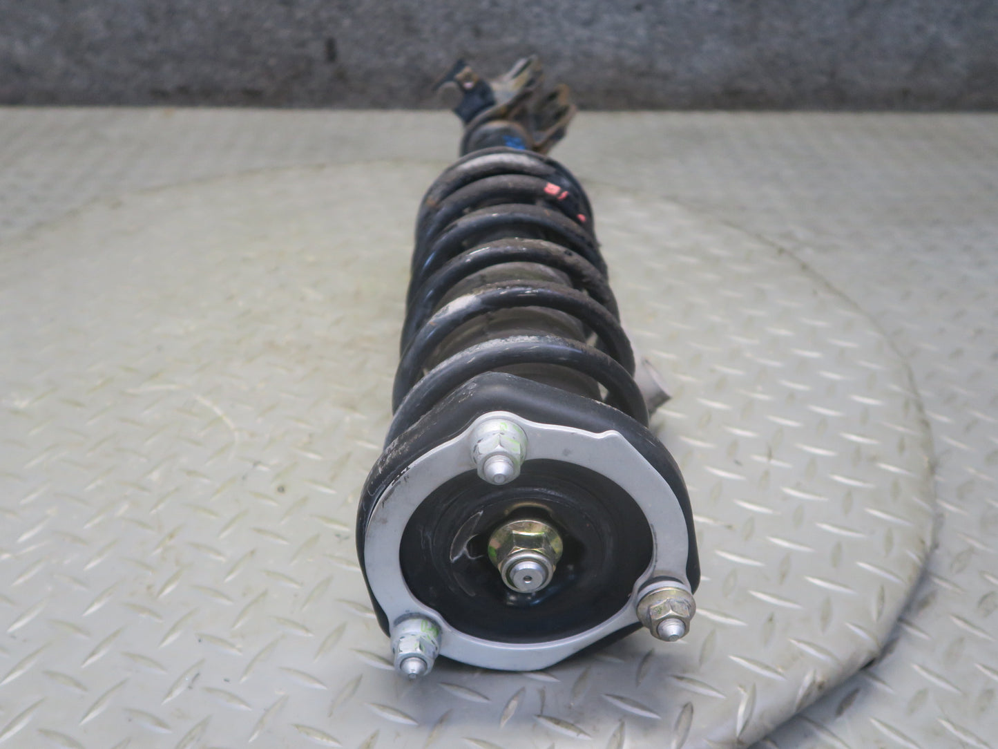 00-02 Toyota MR2 Spyder ZZW30L Rear Right Strut Shock Absorber OEM