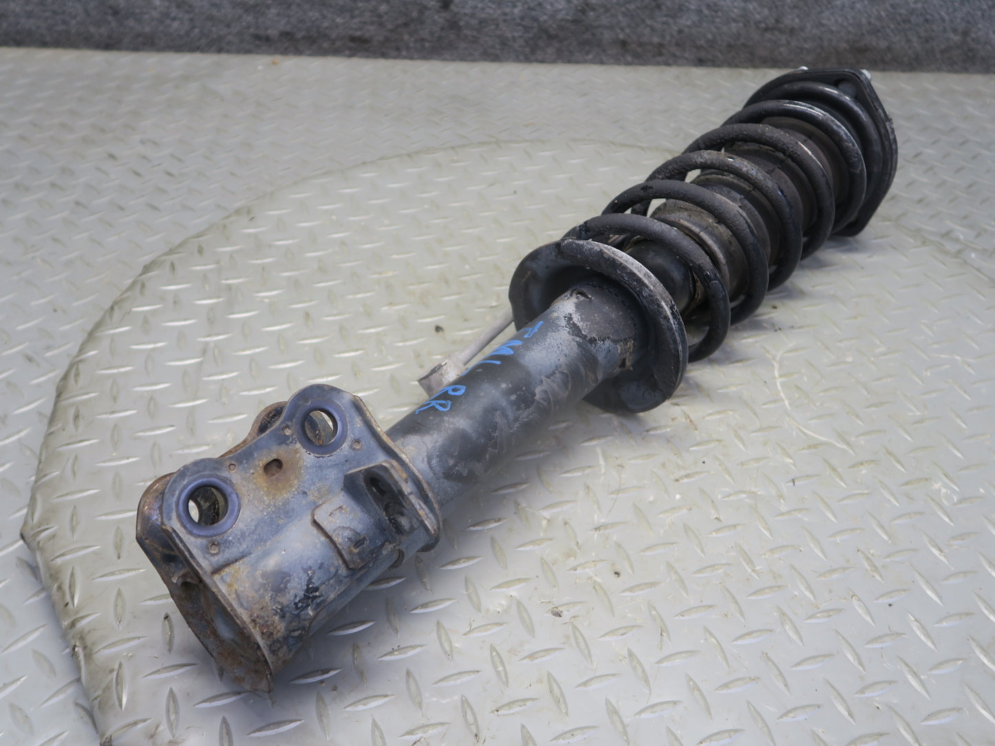 00-02 Toyota MR2 Spyder ZZW30L Rear Right Strut Shock Absorber OEM
