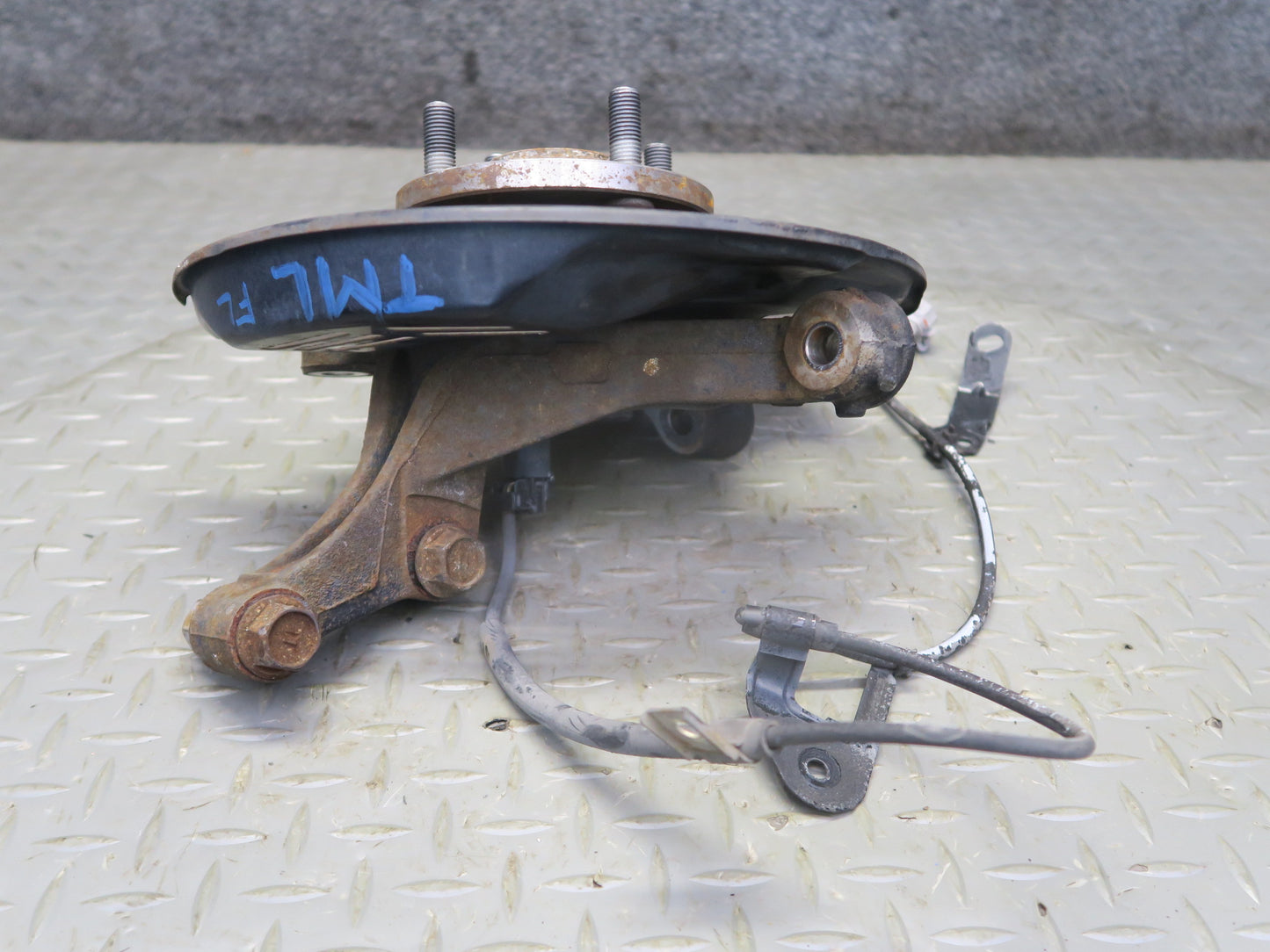 00-05 Toyota MR2 Spyder ZZW30L Front Left Spindle Knuckle Wheel Hub Bearing OEM