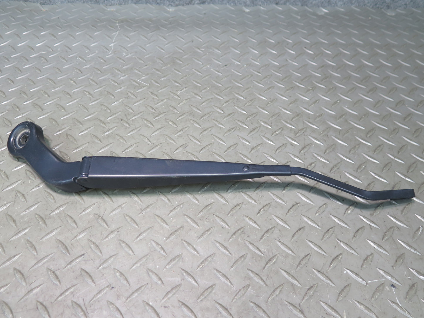 16-24 Mini Cooper F55 F56 F57 Set of 2 Front Left & Right Wiper Arm OEM