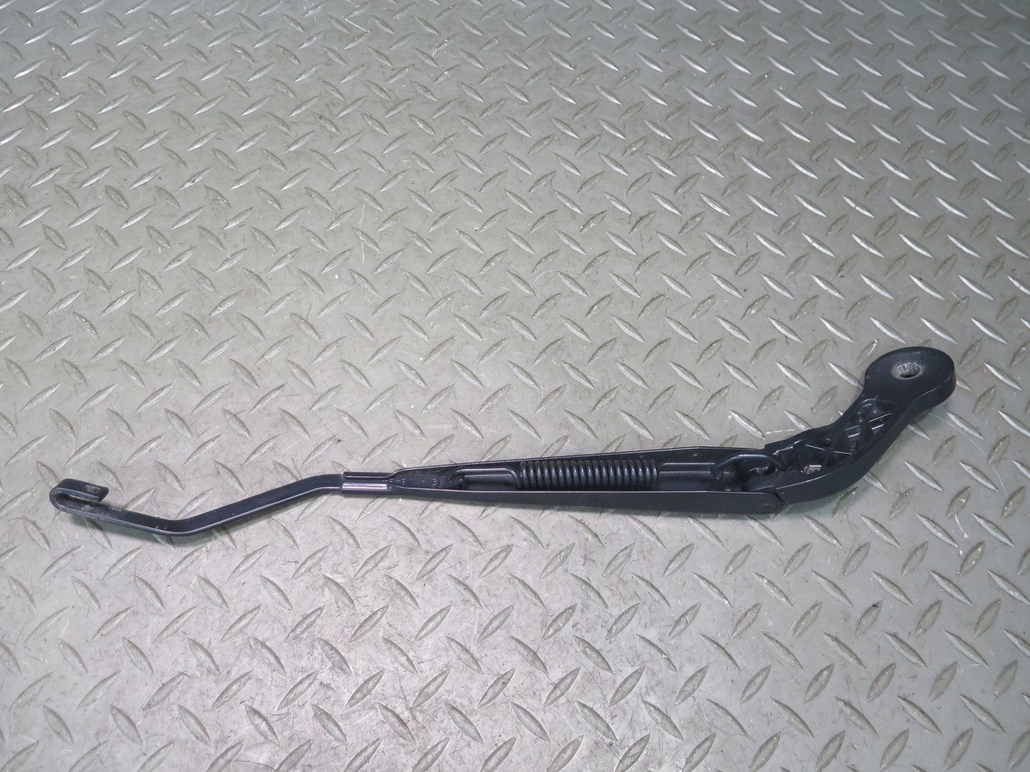 16-24 Mini Cooper F55 F56 F57 Set of 2 Front Left & Right Wiper Arm OEM