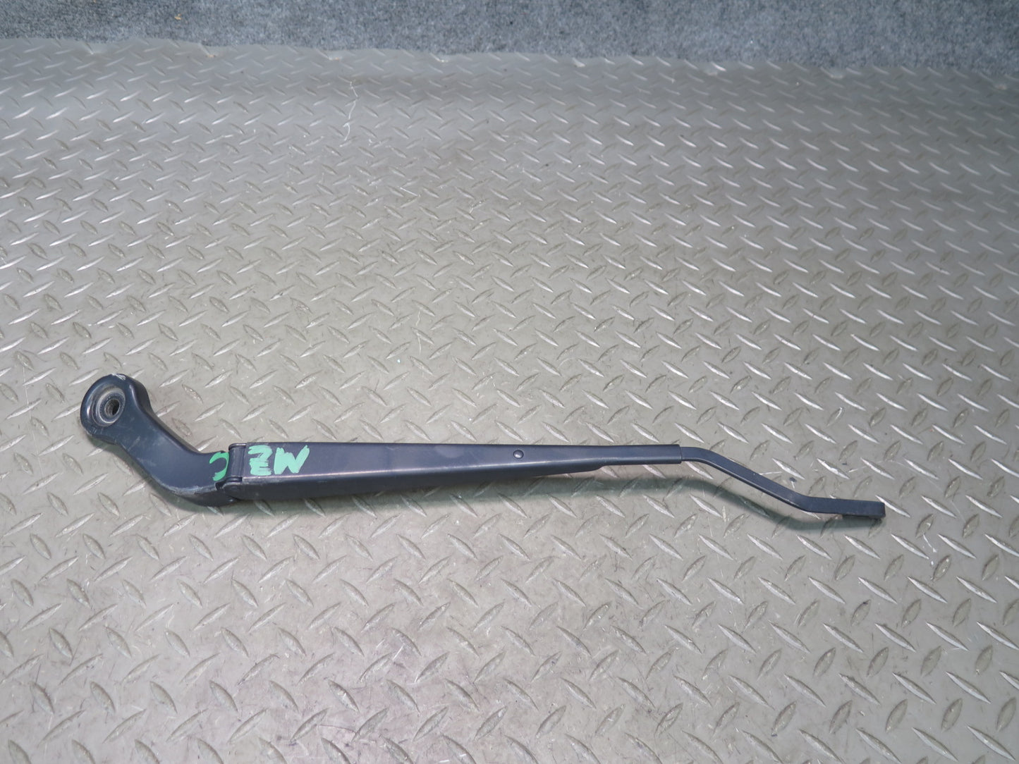 16-24 Mini Cooper F55 F56 F57 Set of 2 Front Left & Right Wiper Arm OEM