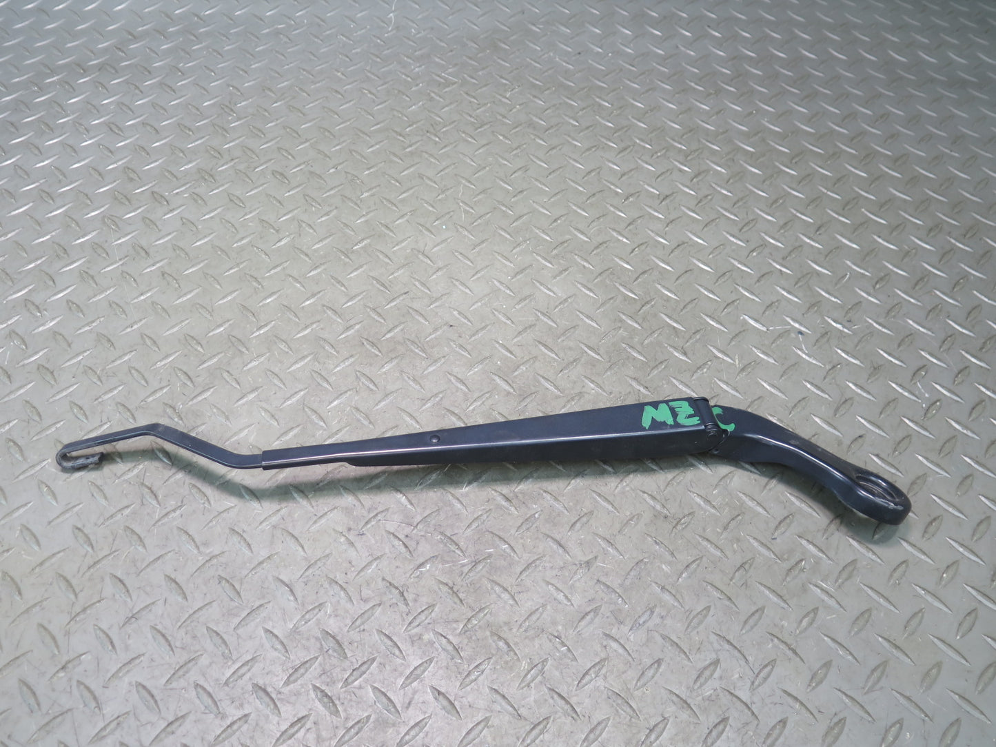 16-24 Mini Cooper F55 F56 F57 Set of 2 Front Left & Right Wiper Arm OEM