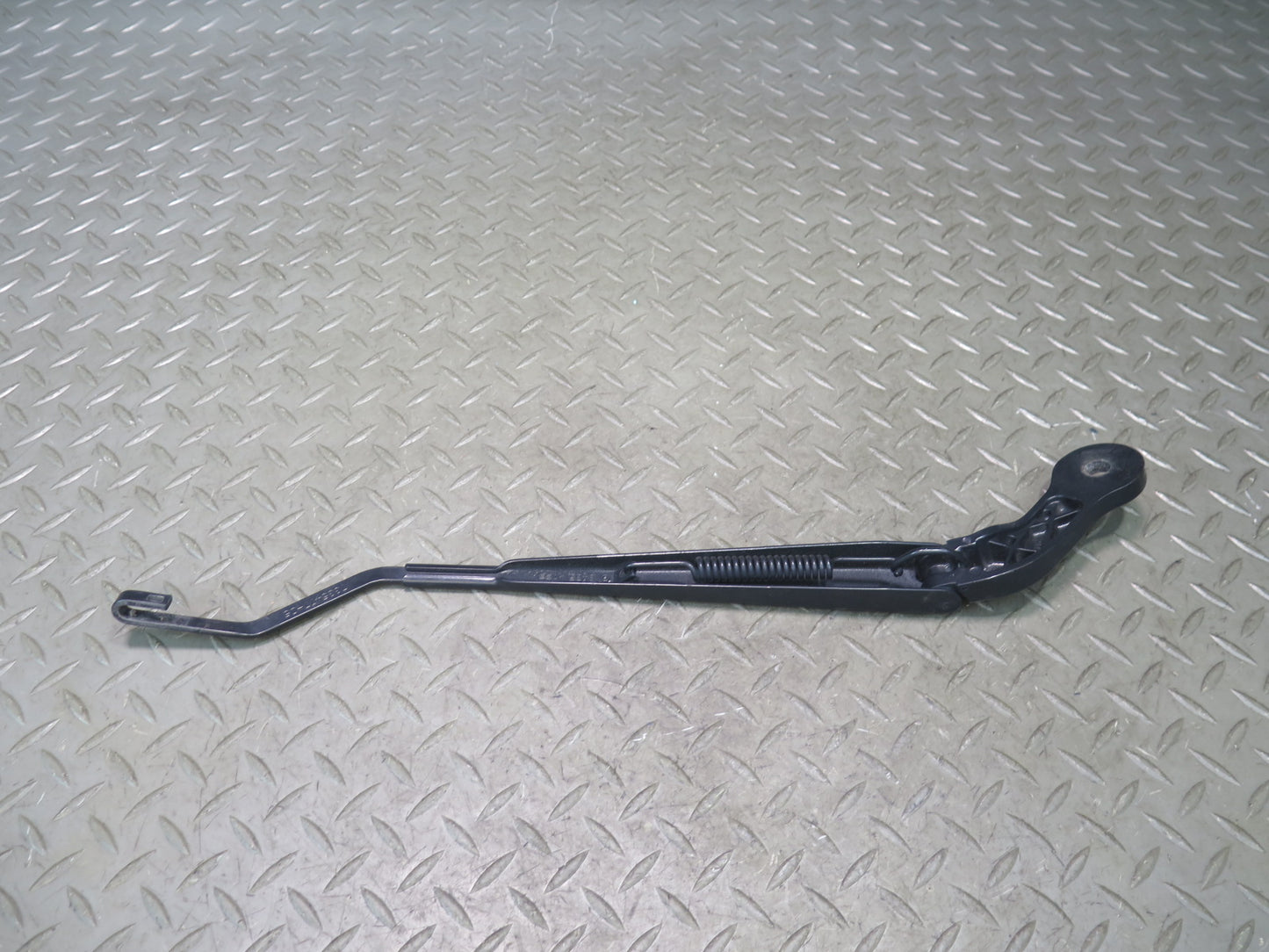 16-24 Mini Cooper F55 F56 F57 Set of 2 Front Left & Right Wiper Arm OEM