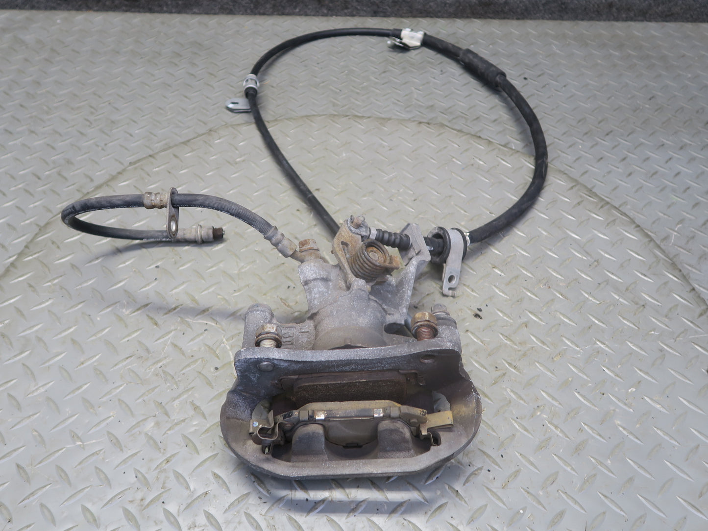 00-02 Toyota MR2 Spyder ZZW30L Set of 2 Rear Left & Right Brake Caliper 77K OEM
