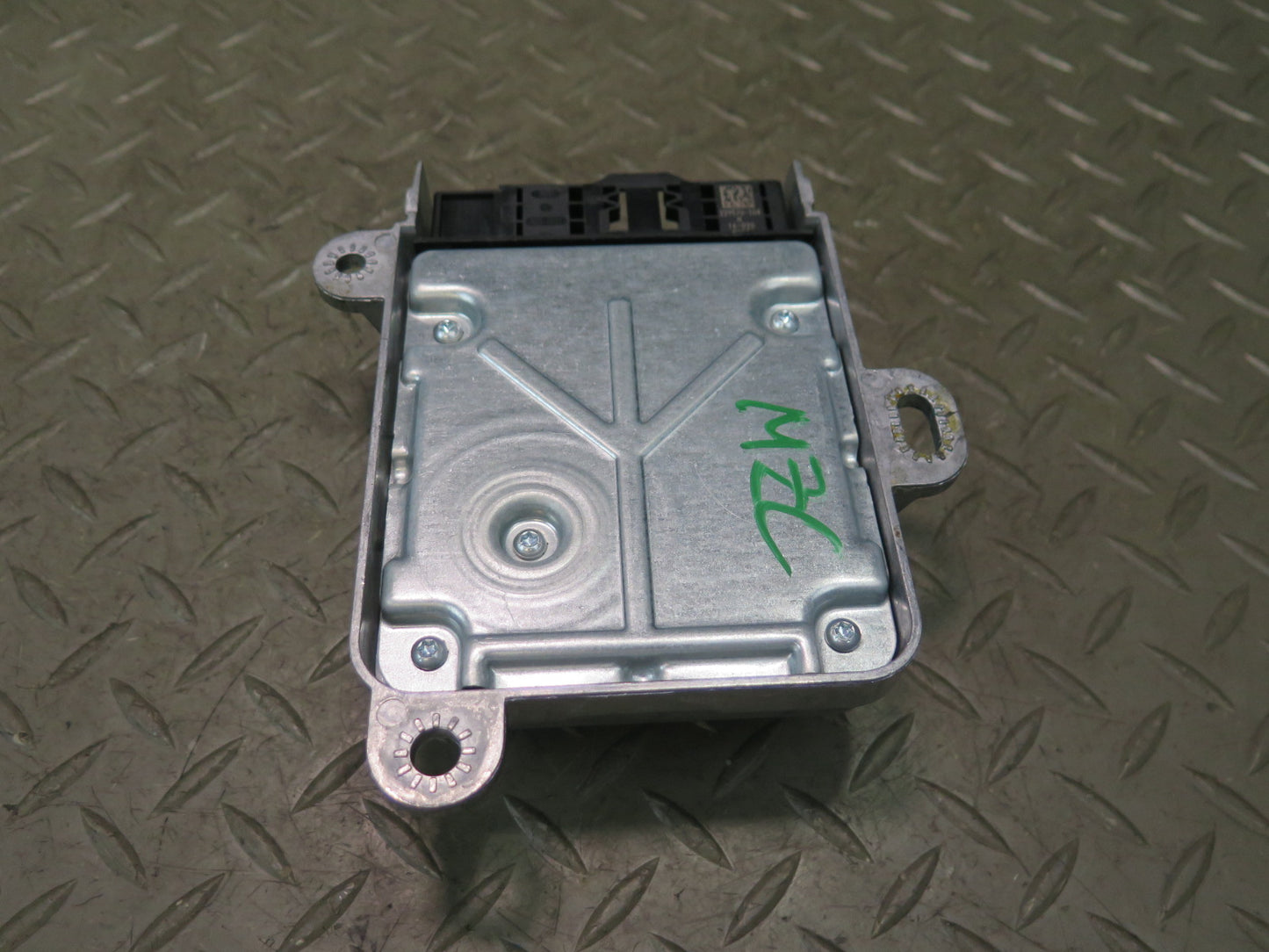 16-23 MINI COOPER F57 CONVERTIBLE AIRBAG SRS COMPUTER UNIT 6577 6818815 OEM