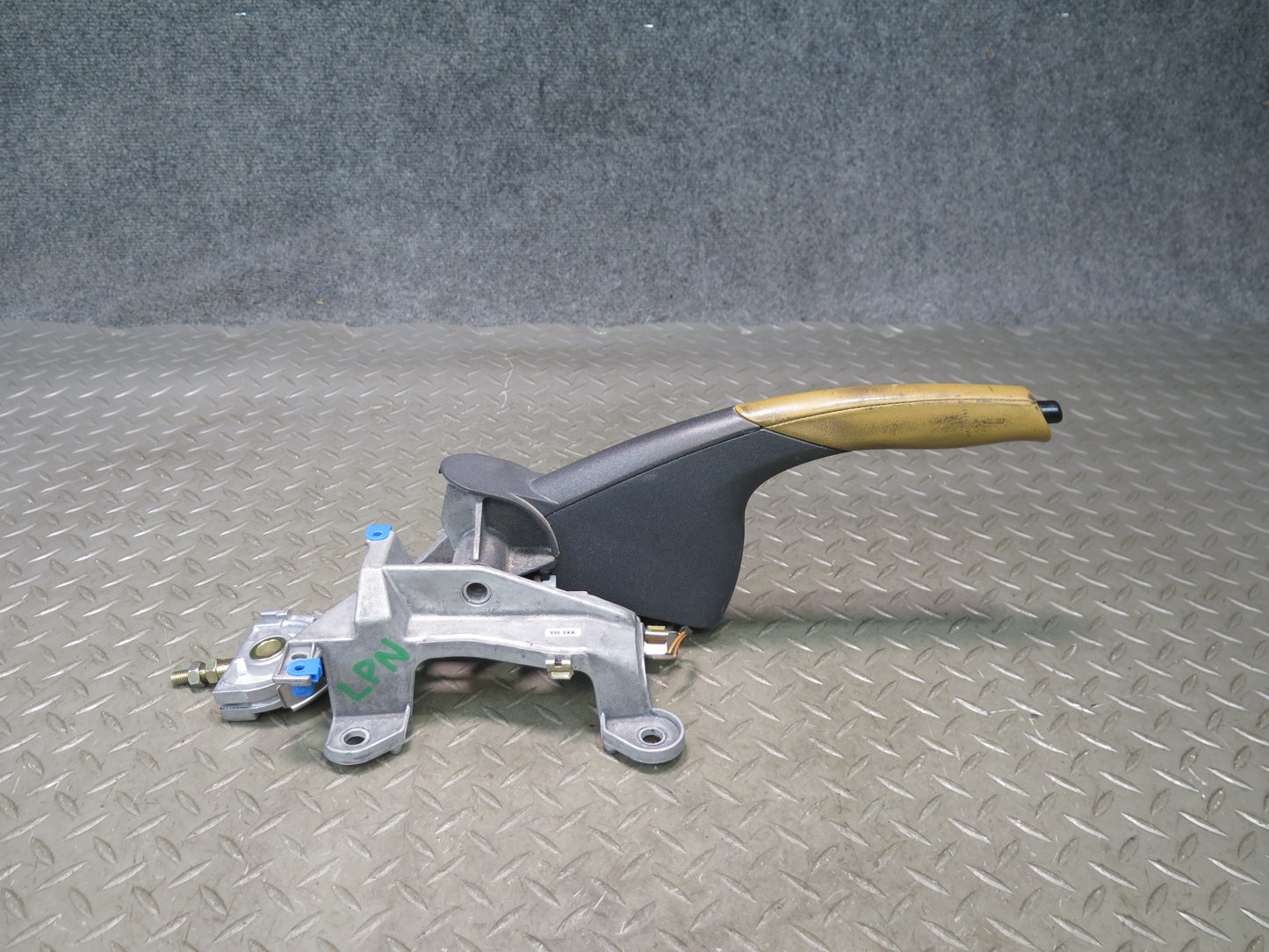 1999-2004 Porsche 911 996 Emergency Parking Hand Brake Handle